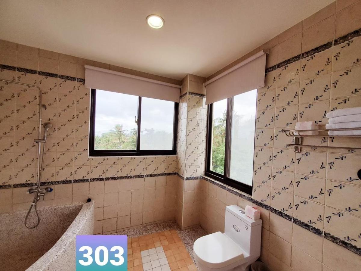 E-Ping Castle Hotel Nanwan Buitenkant foto