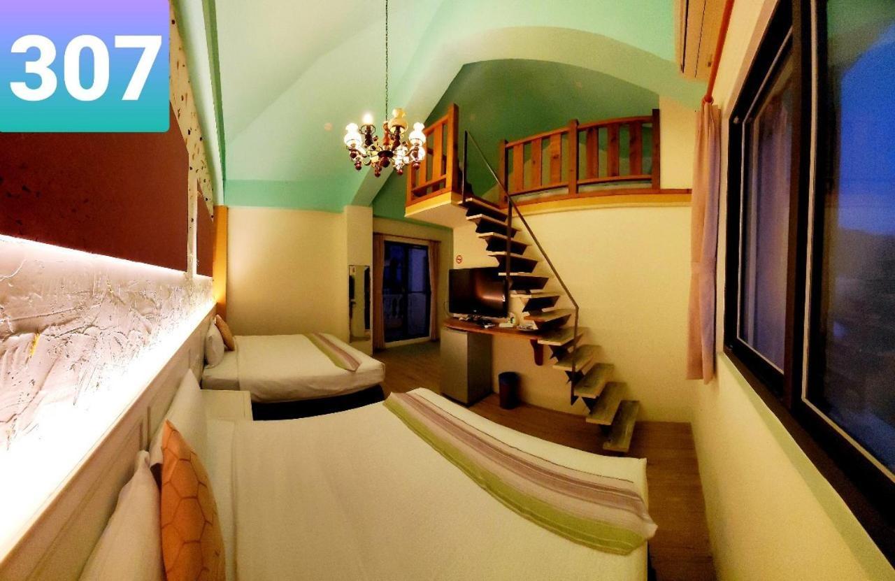 E-Ping Castle Hotel Nanwan Buitenkant foto