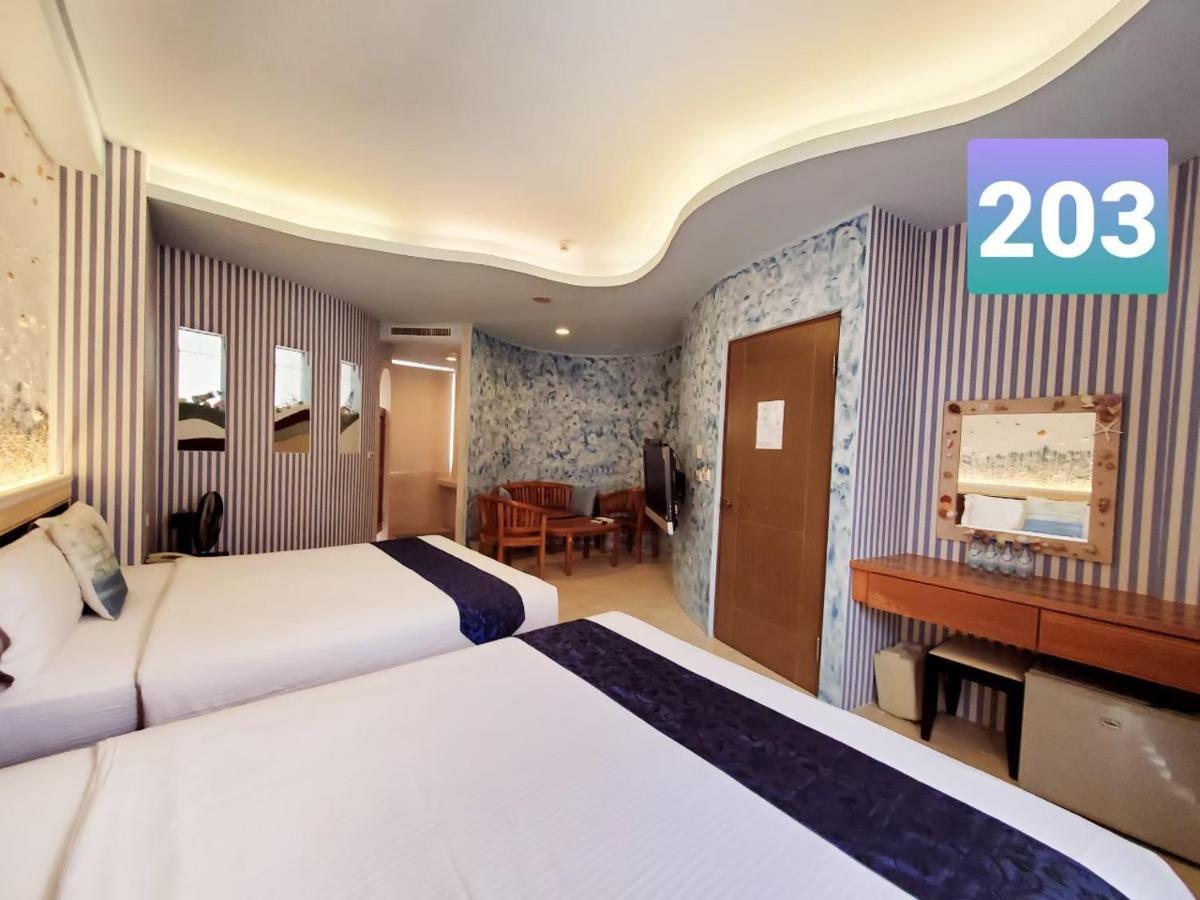 E-Ping Castle Hotel Nanwan Buitenkant foto