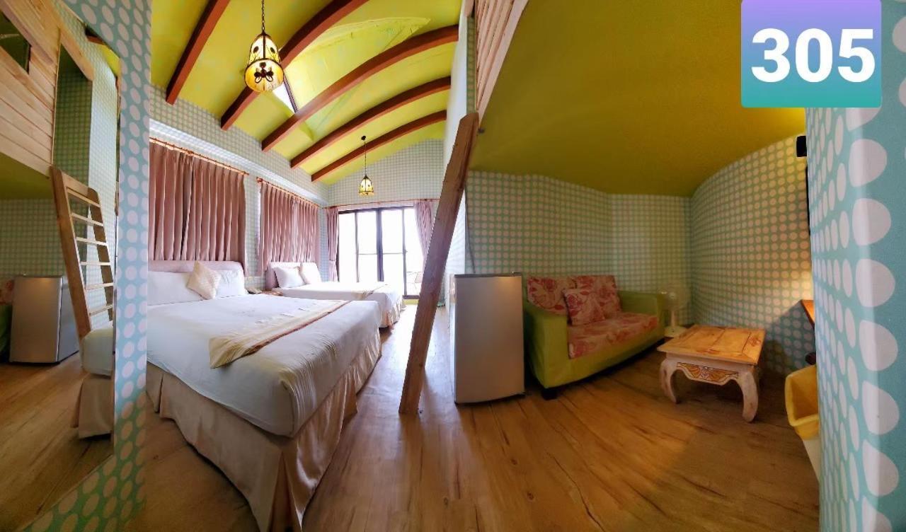 E-Ping Castle Hotel Nanwan Buitenkant foto